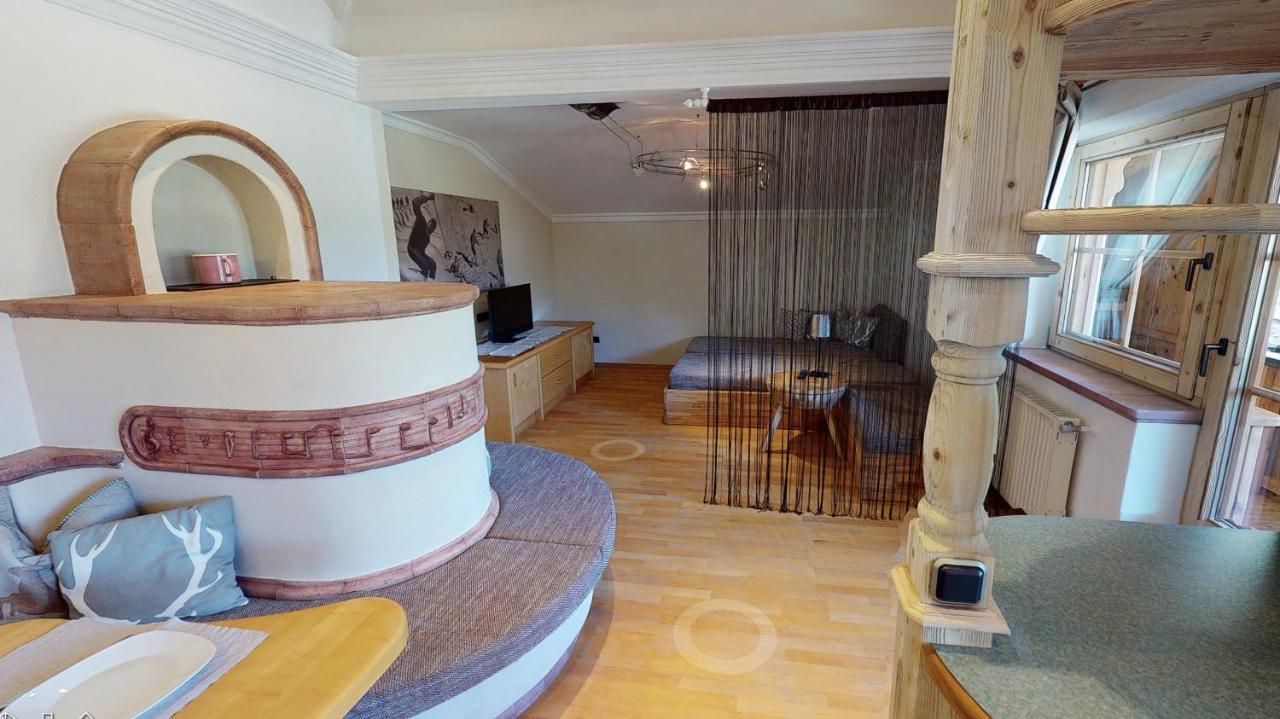 Hauser Apartment