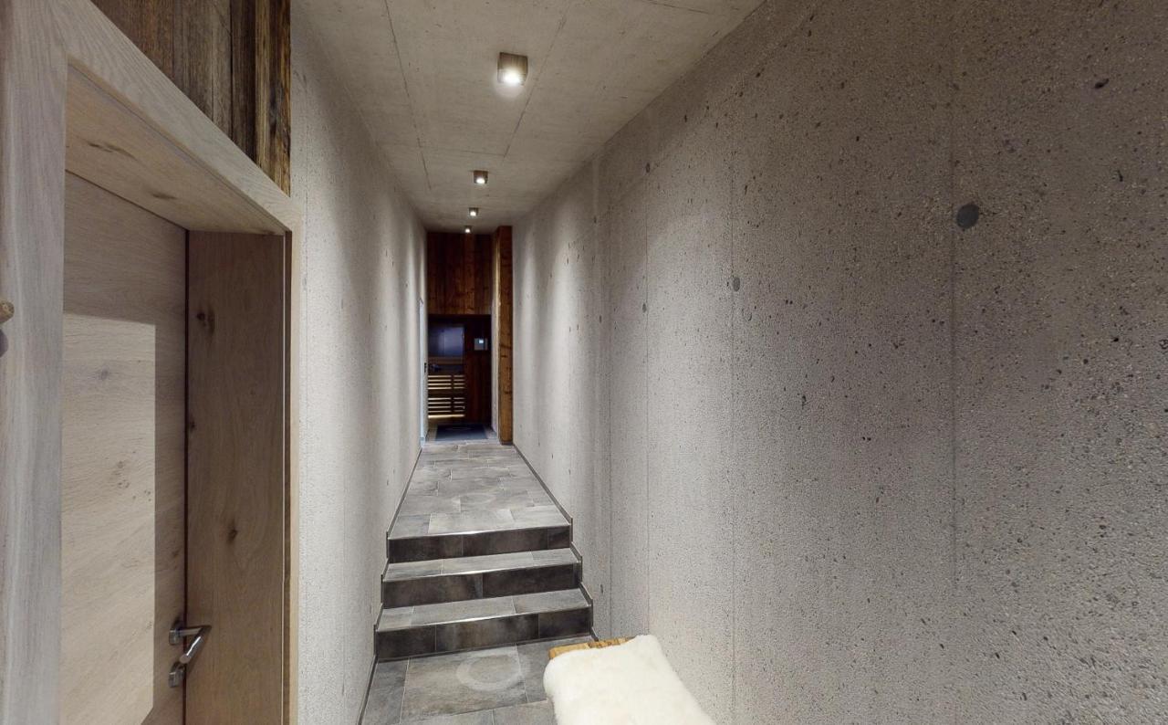 Hauser Apartment